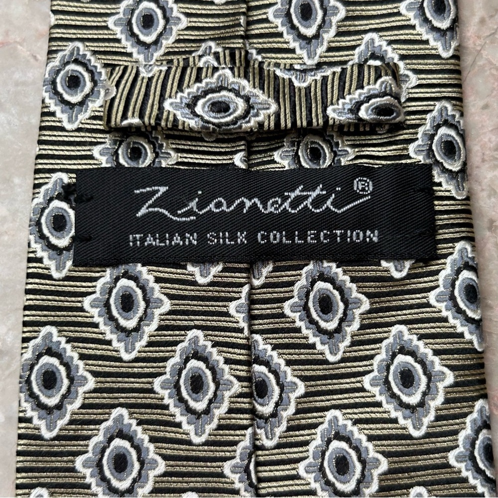 Zianetti Italian Silk Collection Men’s 100% Silk Neck Tie Career Dress Formal - Picture 2 of 5